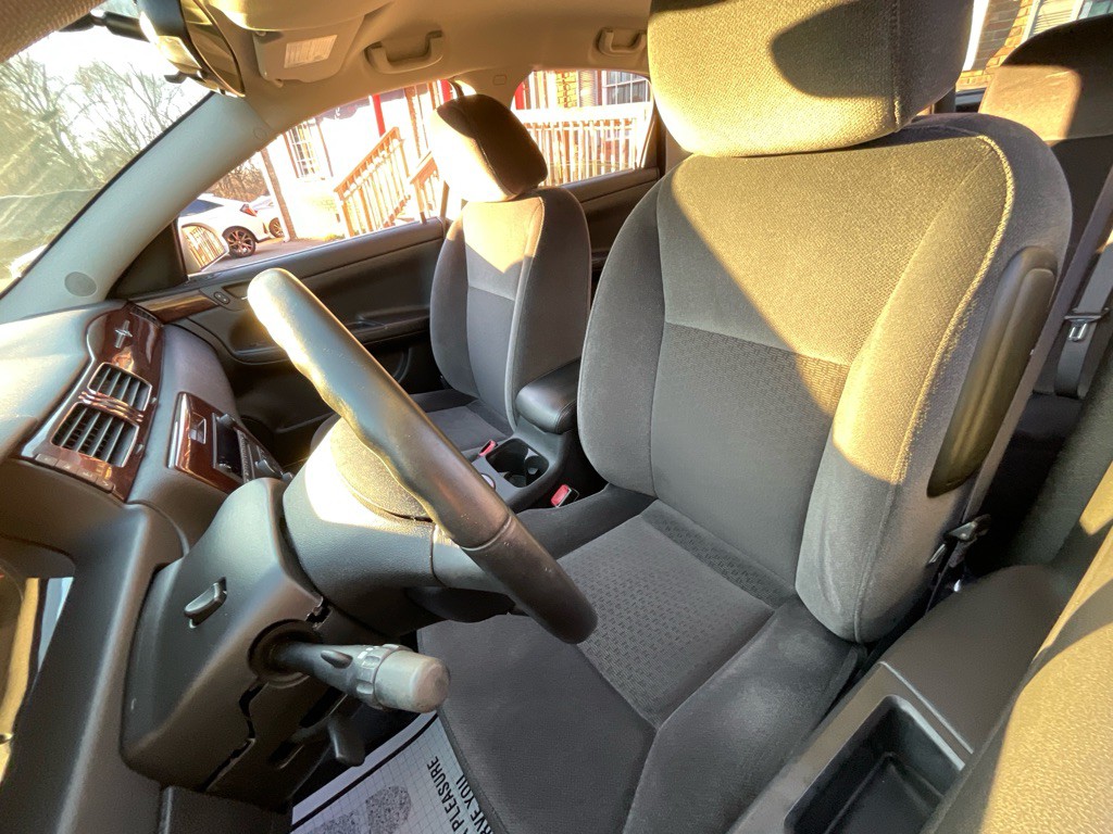 2011 Chevrolet Impala Image 16