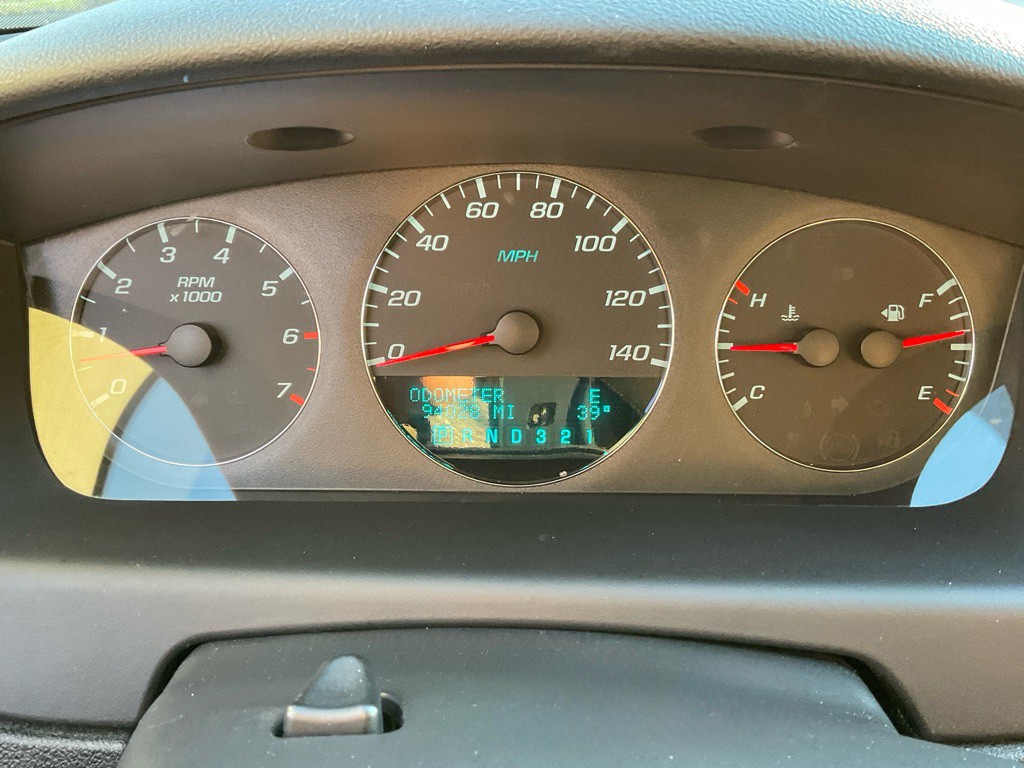 2011 Chevrolet Impala Image 24