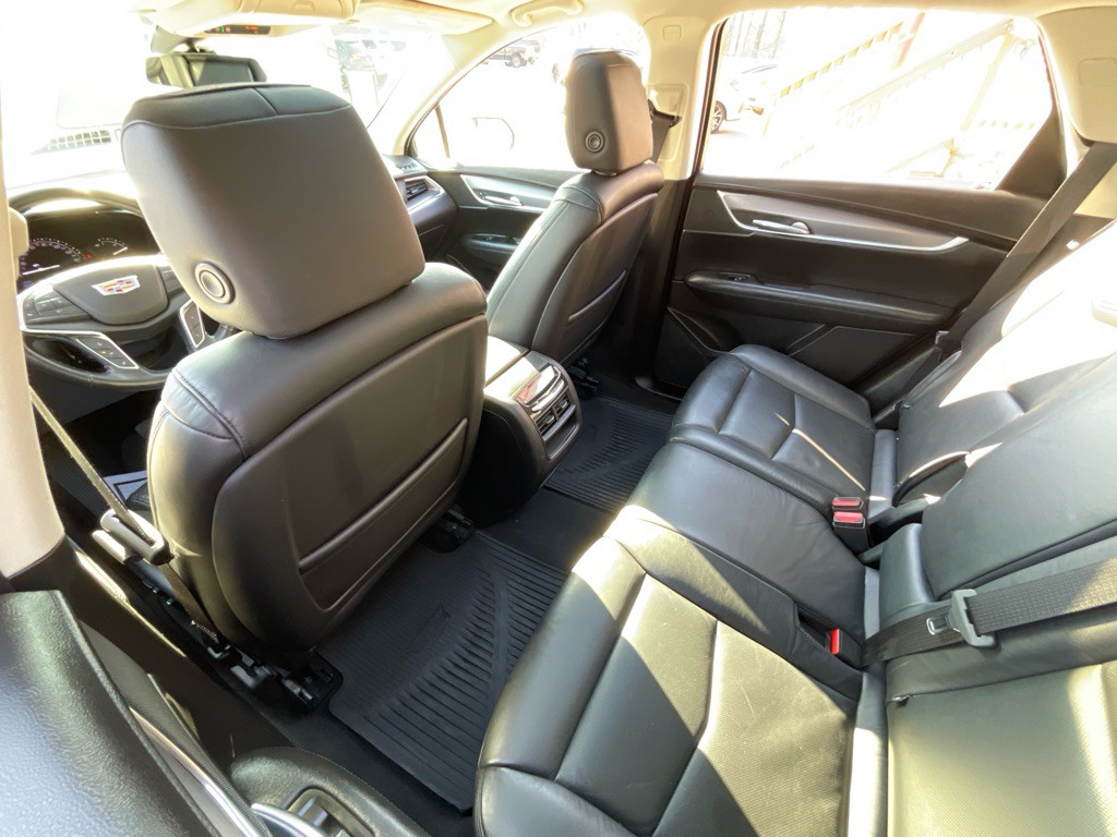 2019 Cadillac XT5 Image 32