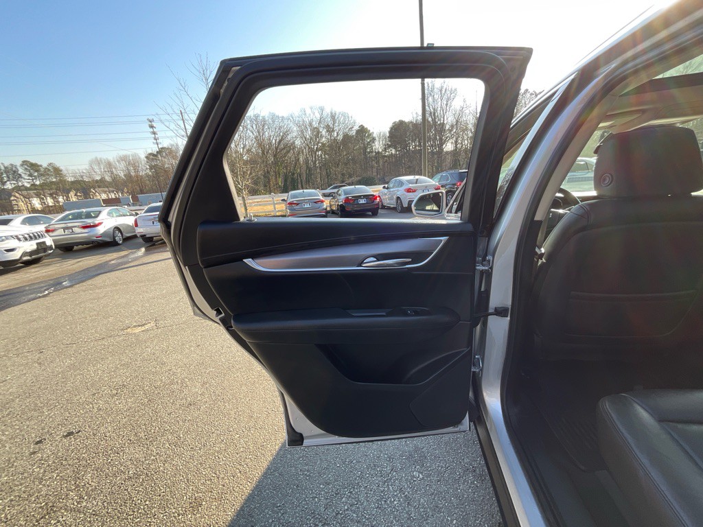 2019 Cadillac XT5 Image 44