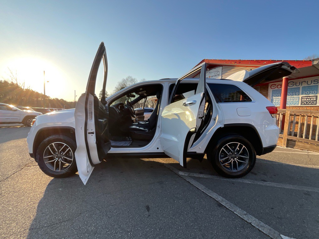 2019 Jeep Grand Cherokee Image 37