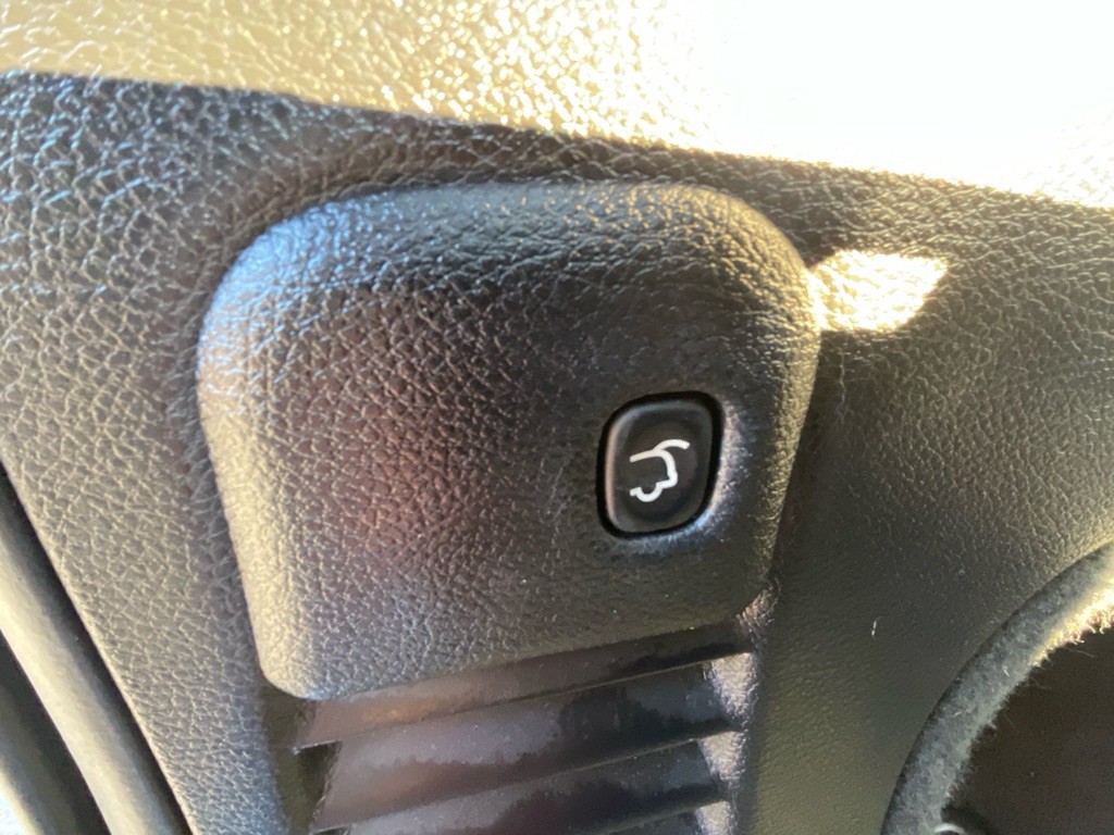 2019 Jeep Grand Cherokee Image 40