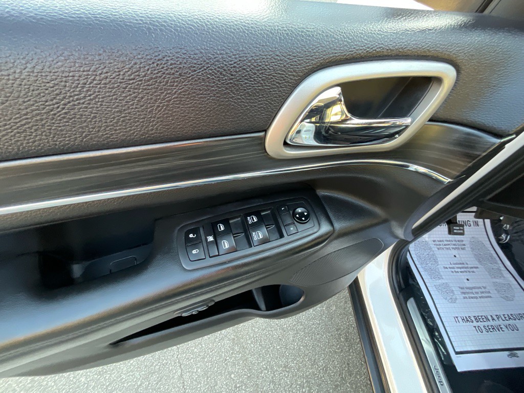 2019 Jeep Grand Cherokee Image 42