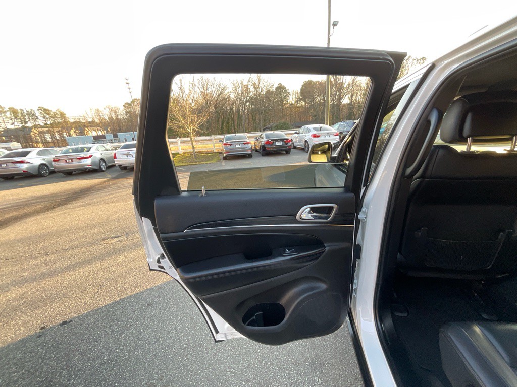 2019 Jeep Grand Cherokee Image 44