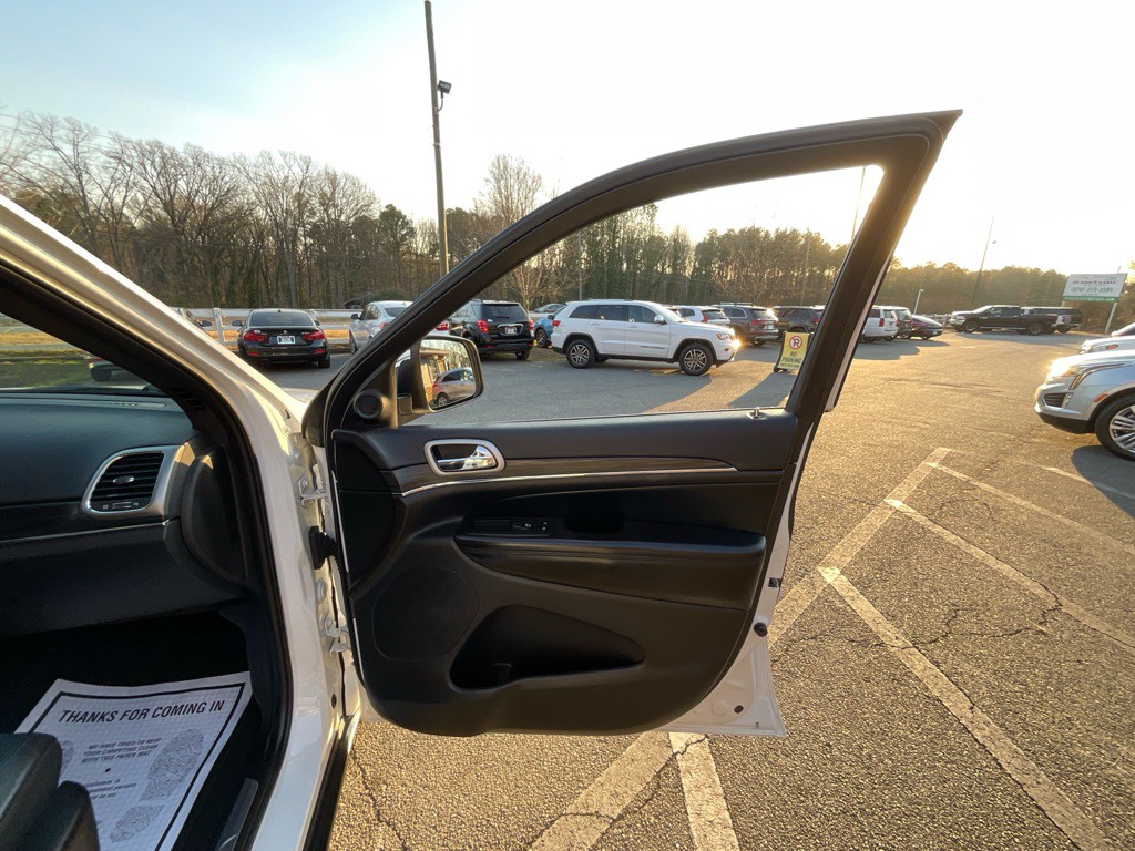 2019 Jeep Grand Cherokee Image 45