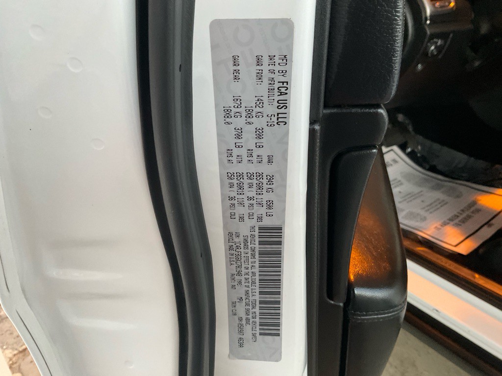 2019 Jeep Grand Cherokee Image 49