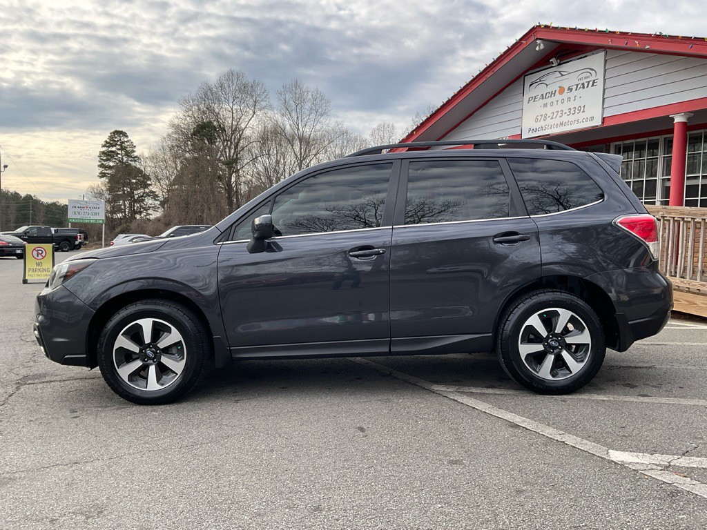 2018 Subaru Forester Image 8