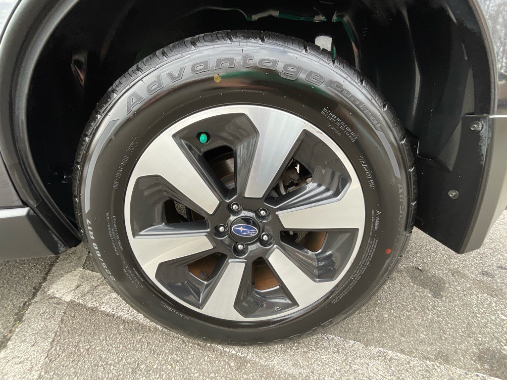 2018 Subaru Forester Image 12