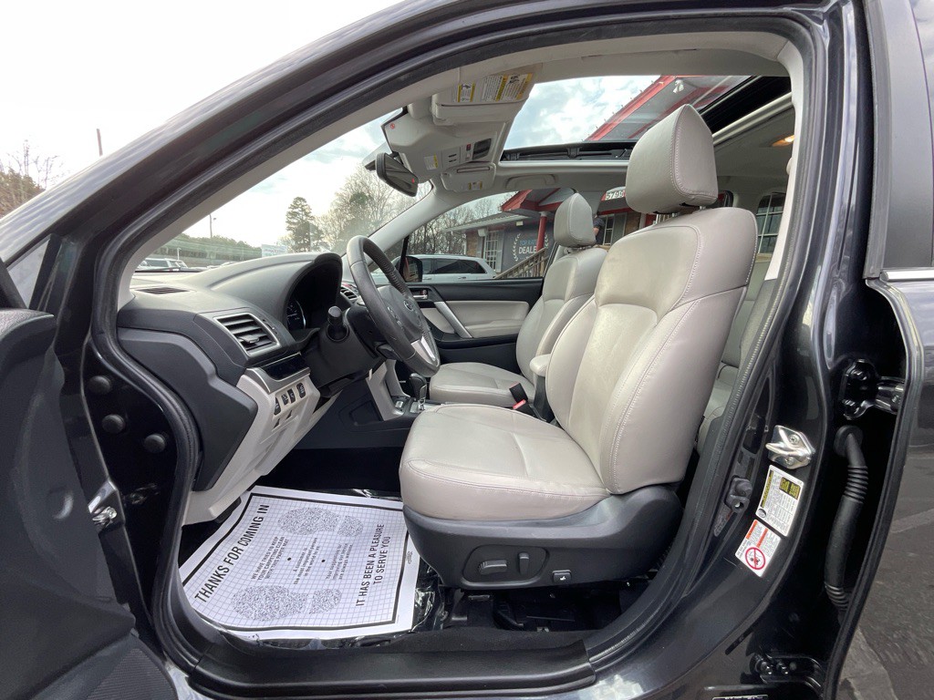 2018 Subaru Forester Image 14