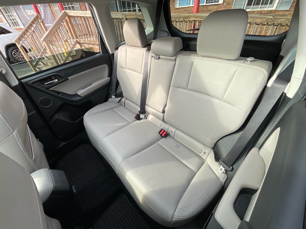 2018 Subaru Forester Image 30