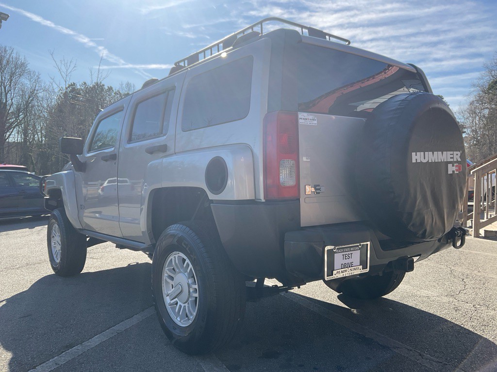 2008 HUMMER H3 Image 7