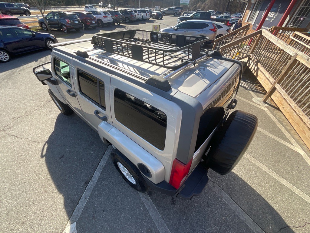 2008 HUMMER H3 Image 11