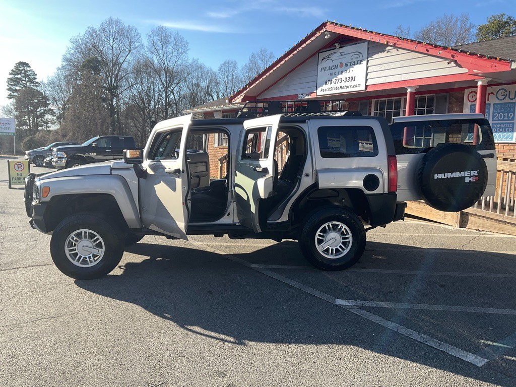 2008 HUMMER H3 Image 34