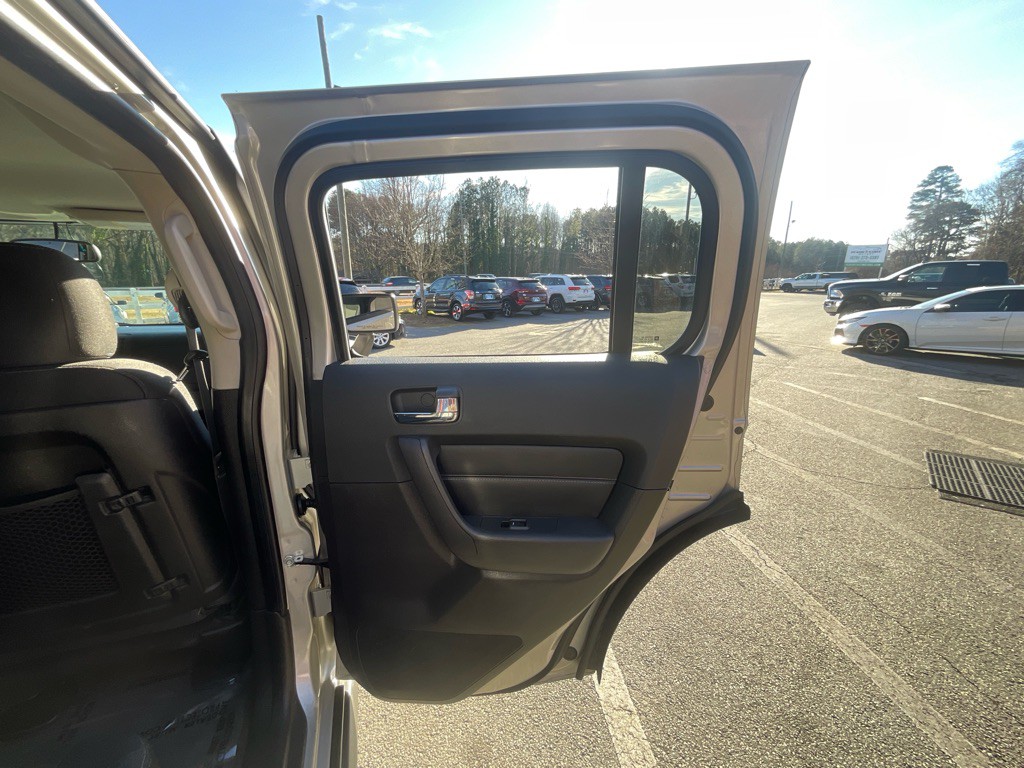 2008 HUMMER H3 Image 42