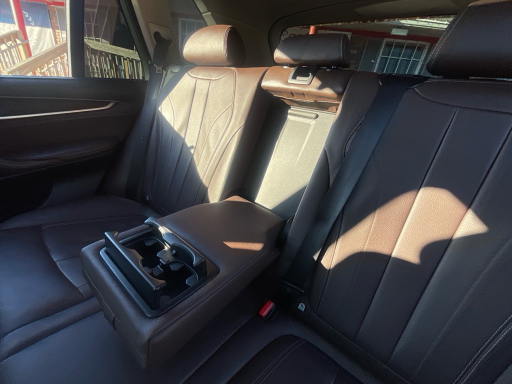 2015 BMW X5 Image 35