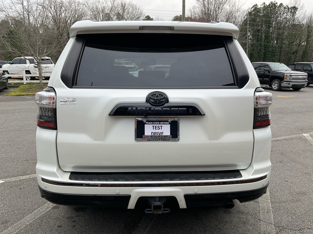 2020 Toyota 4Runner Image 6
