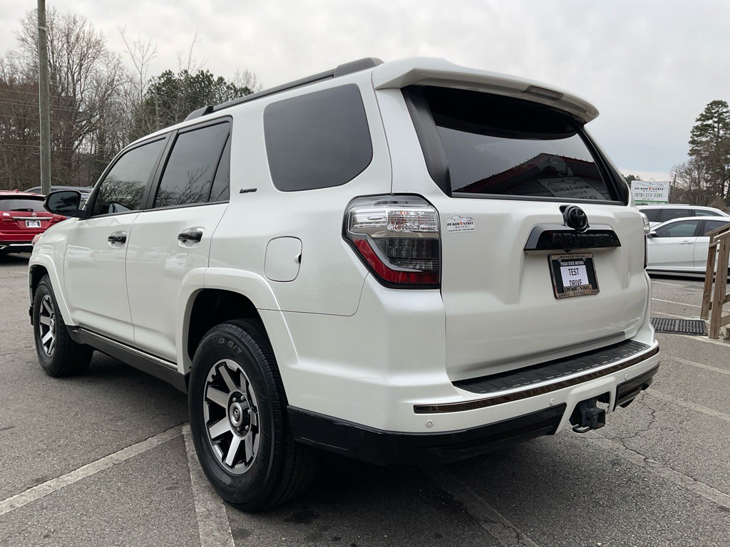 2020 Toyota 4Runner Image 7