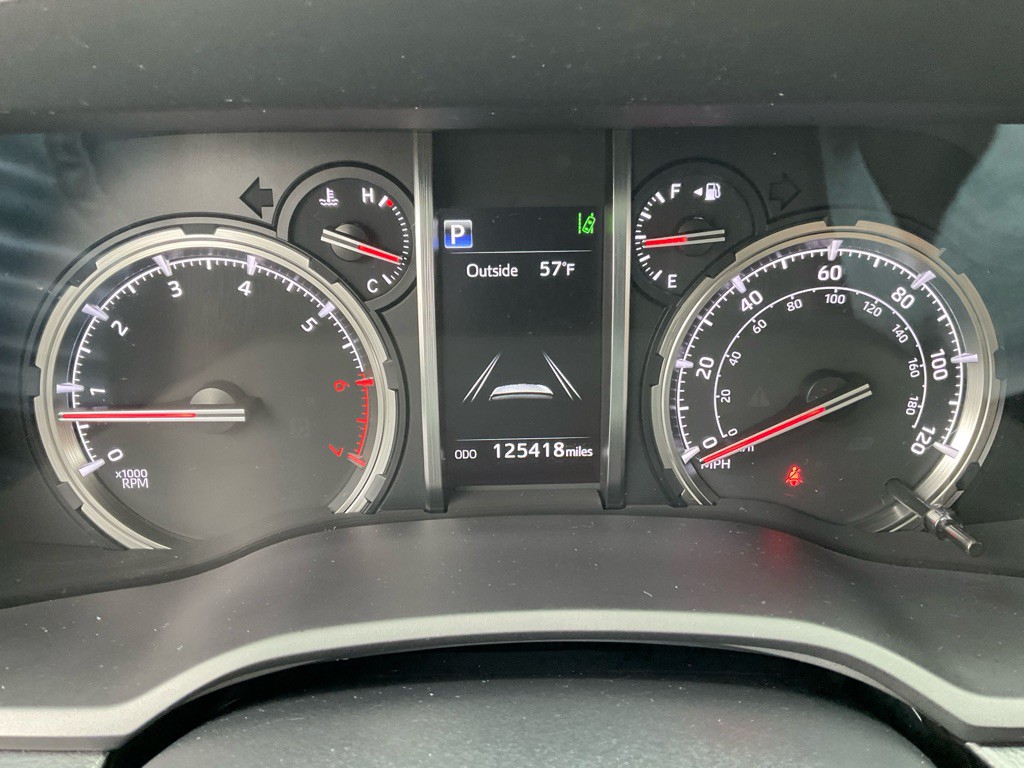 2020 Toyota 4Runner Image 26