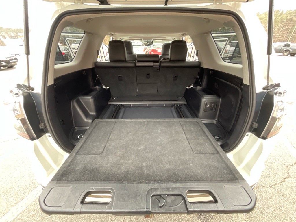 2020 Toyota 4Runner Image 39