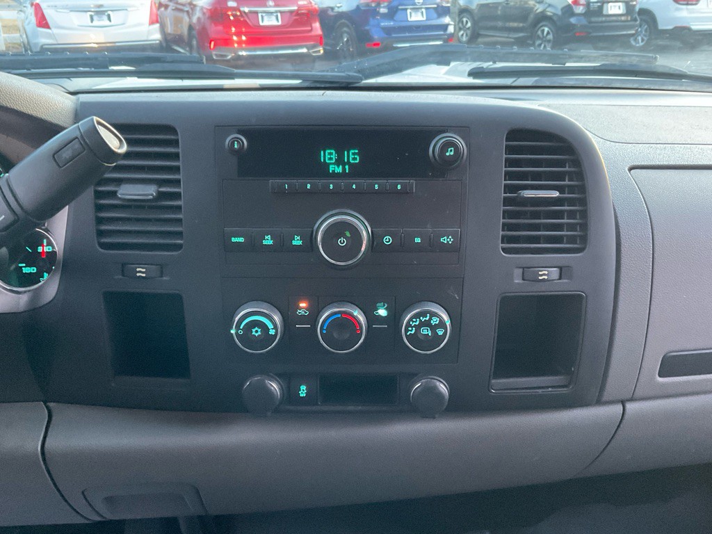 2013 Chevrolet Silverado 1500 Image 21