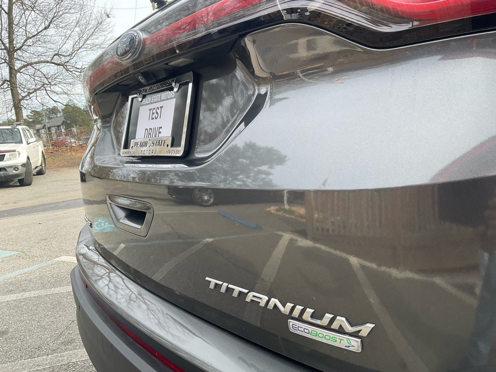 2016 Ford Edge Image 10