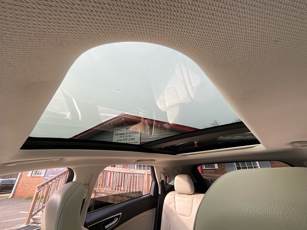 2016 Ford Edge Image 27