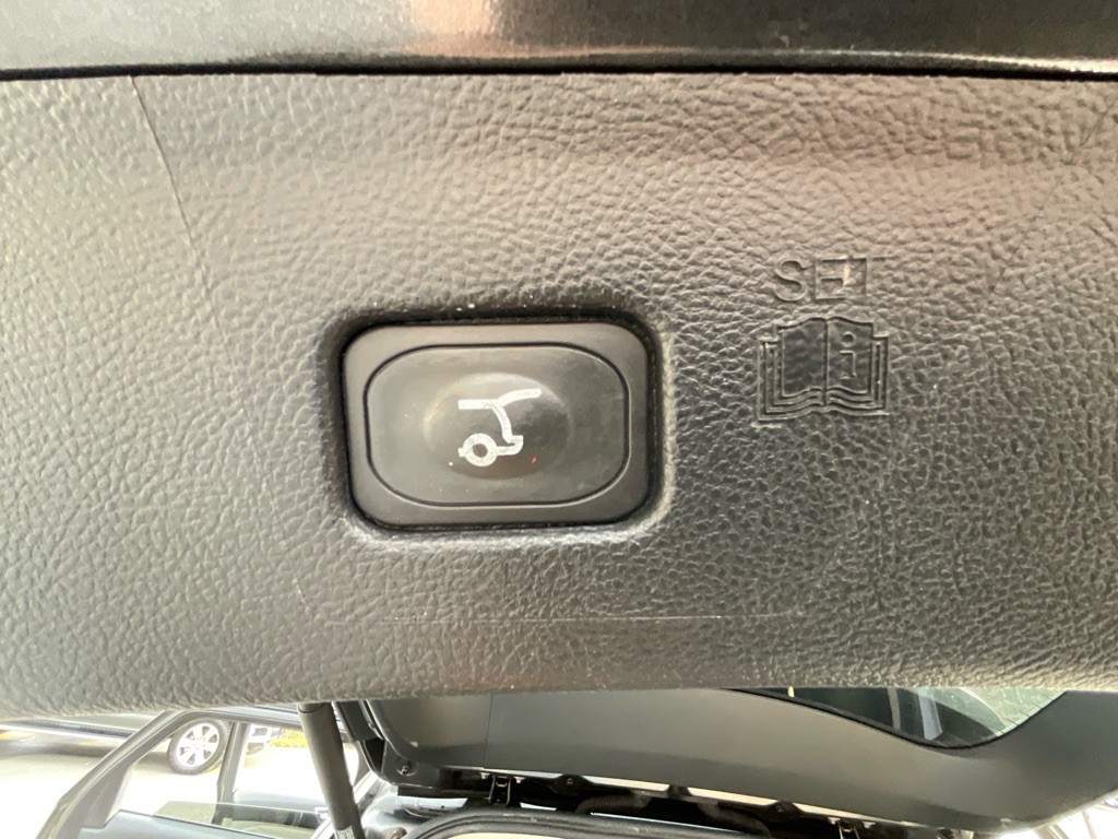 2016 Ford Edge Image 40