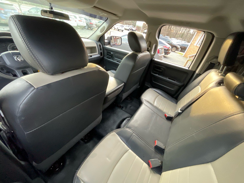 2011 Dodge Ram 1500 Image 24