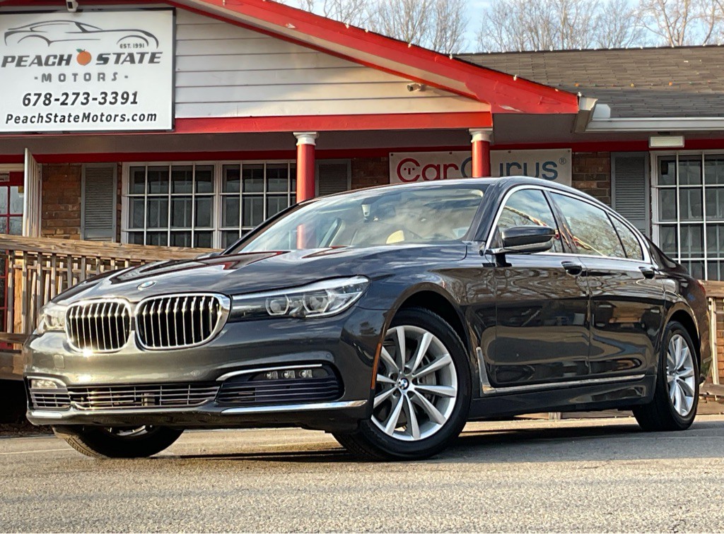 2016 BMW 7 Series Image 1