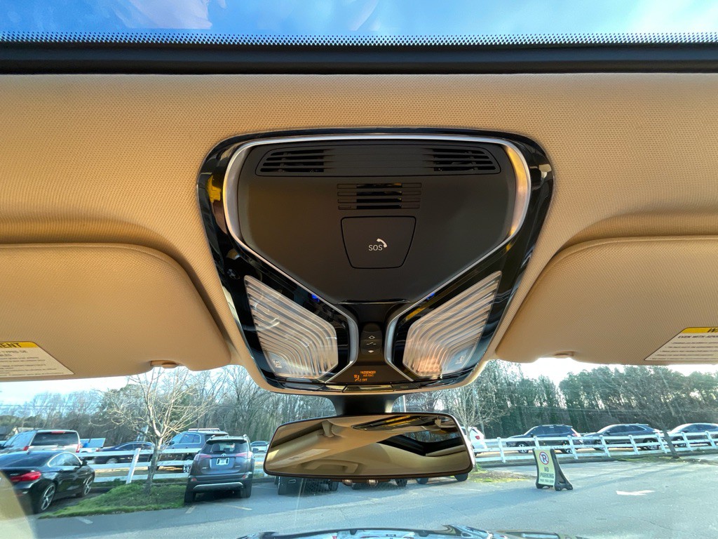 2016 BMW 7 Series Image 26