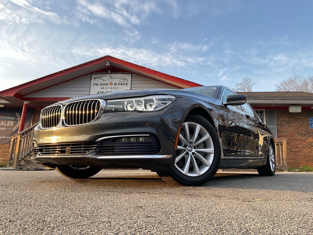 2016 BMW 7 Series Image 46