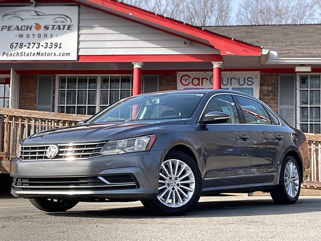 2017 Volkswagen Passat Image 1