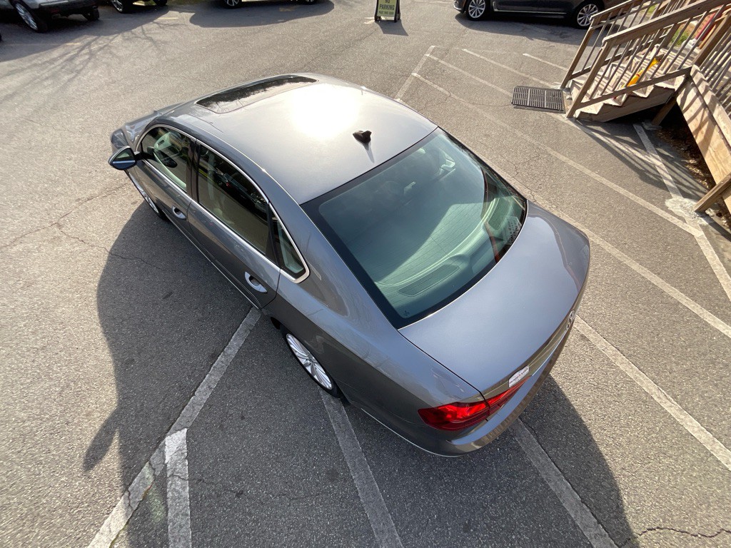 2017 Volkswagen Passat Image 11