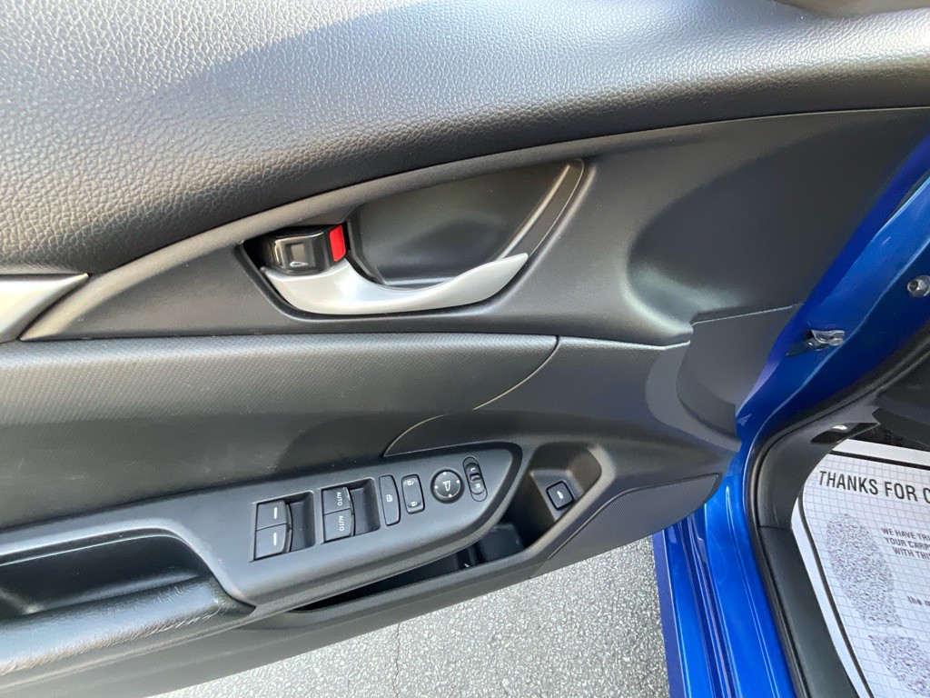 2020 Honda Civic Image 37