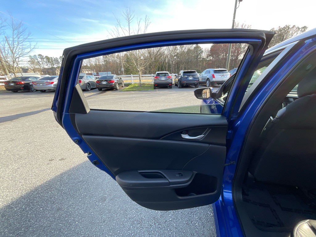 2020 Honda Civic Image 39