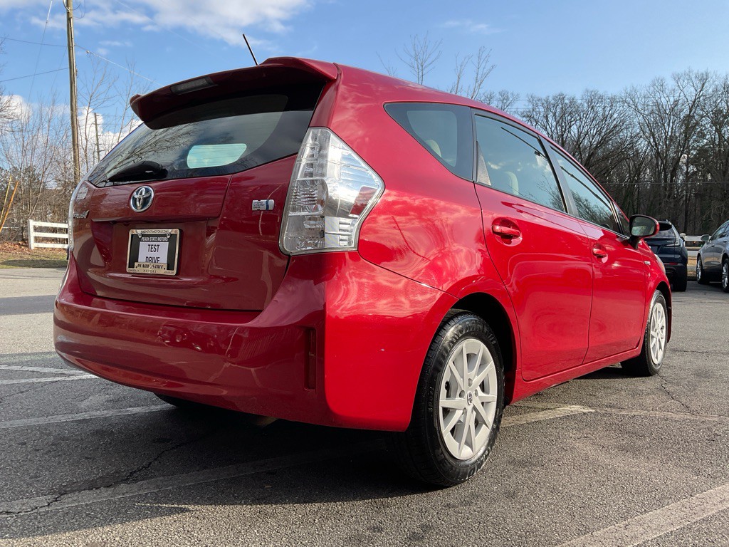 2012 Toyota Prius Image 5