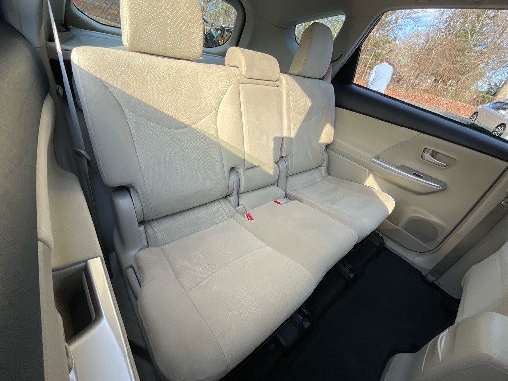 2012 Toyota Prius Image 33