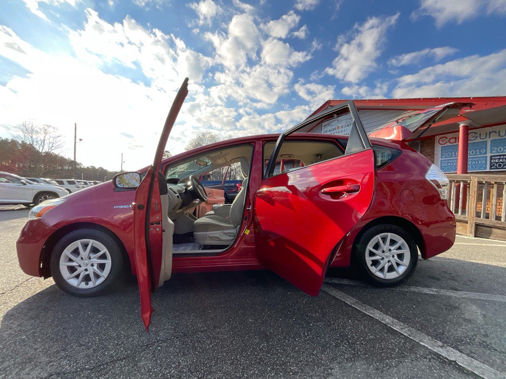 2012 Toyota Prius Image 36