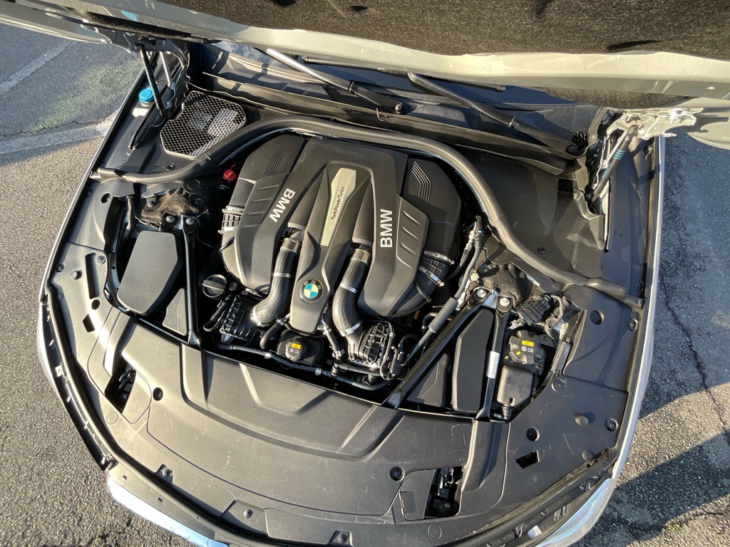 2018 BMW 7 Series Image 13