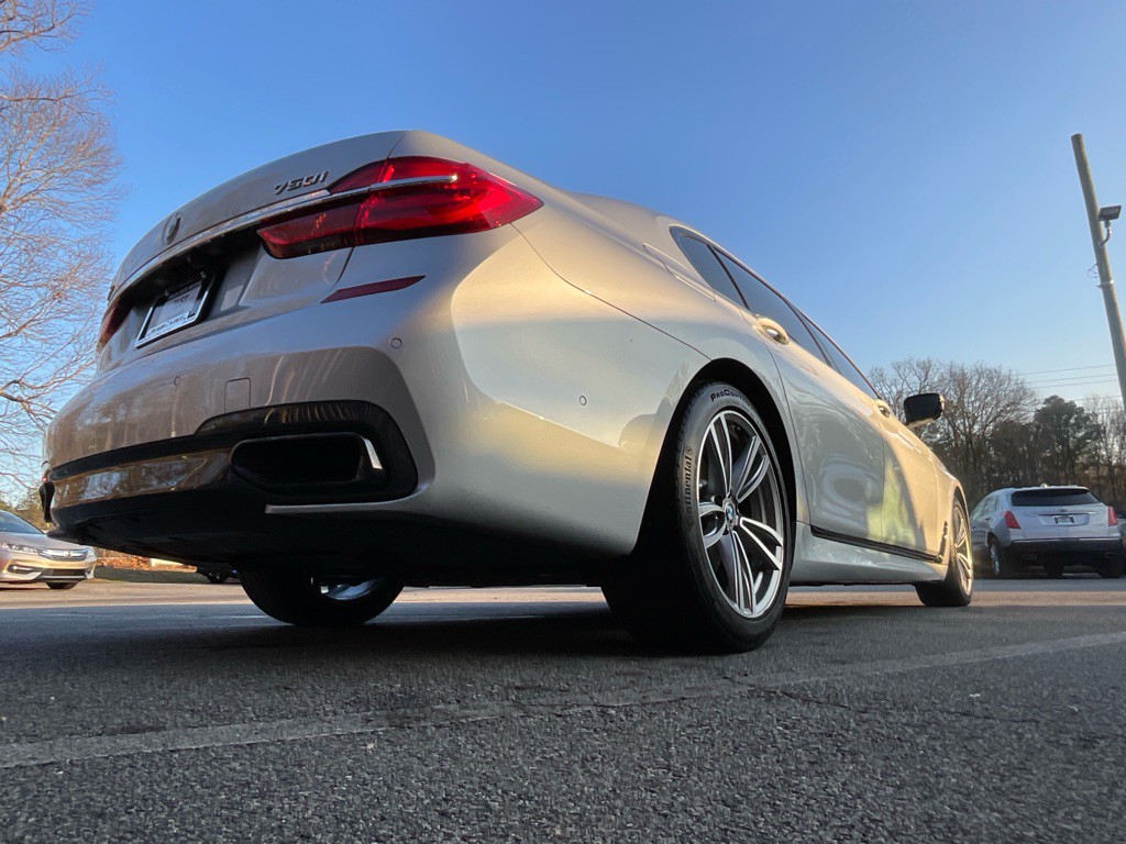 2018 BMW 7 Series Image 50