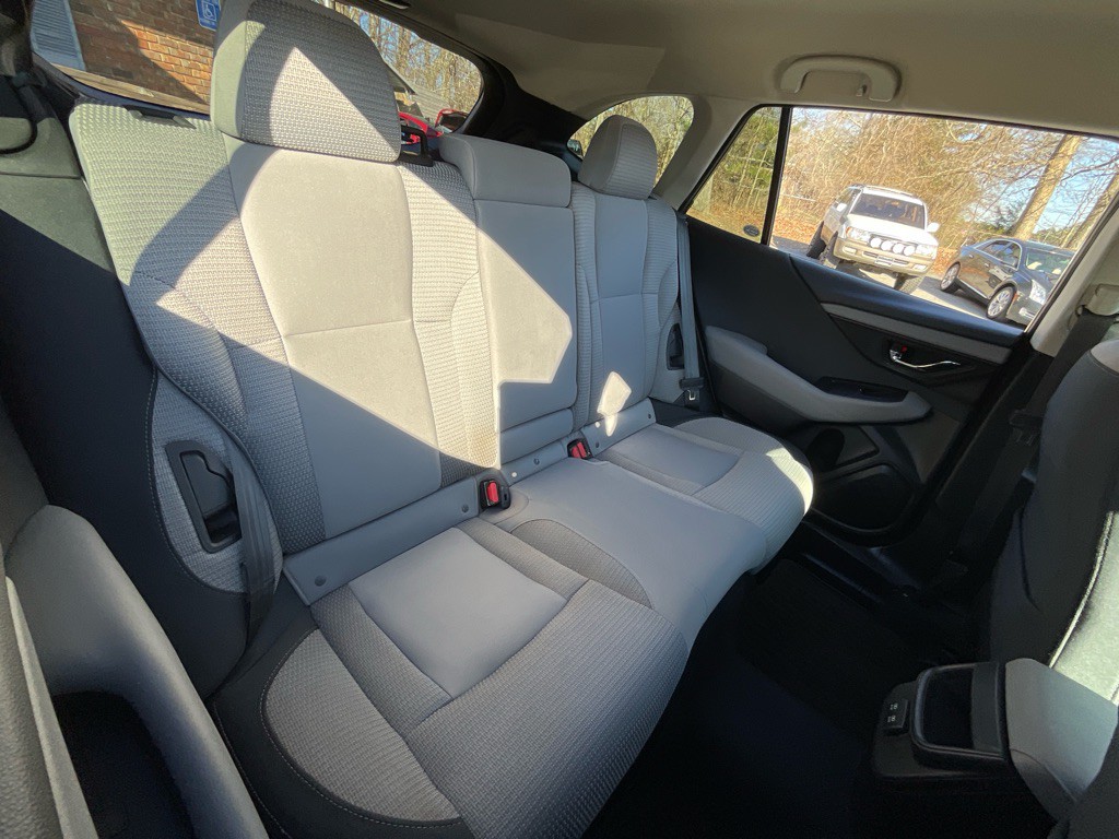 2020 Subaru Outback Image 32