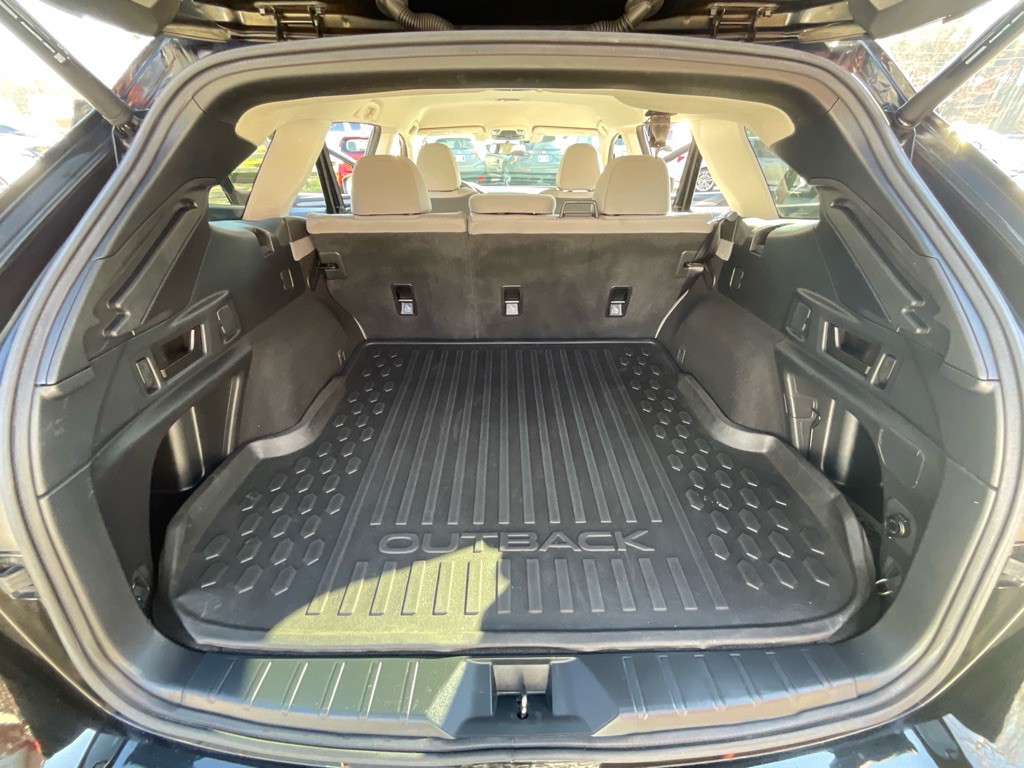 2020 Subaru Outback Image 36