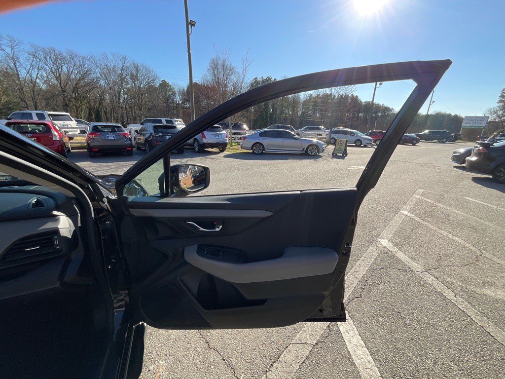 2020 Subaru Outback Image 43