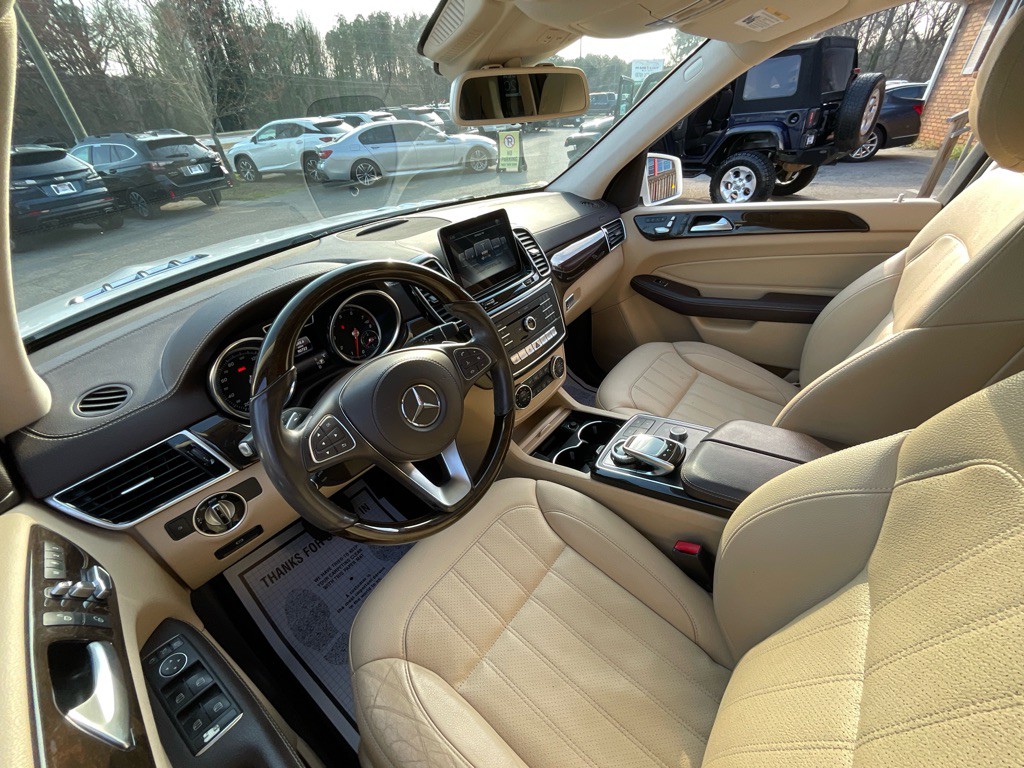 2017 Mercedes-Benz GLS-Class Image 15