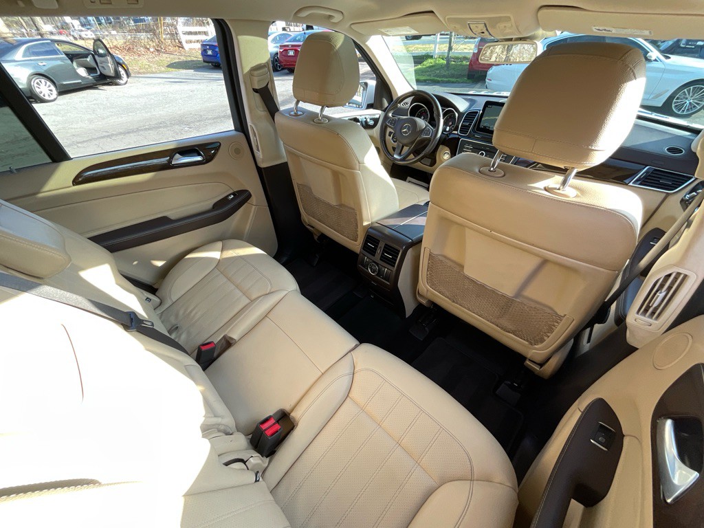 2017 Mercedes-Benz GLS-Class Image 33