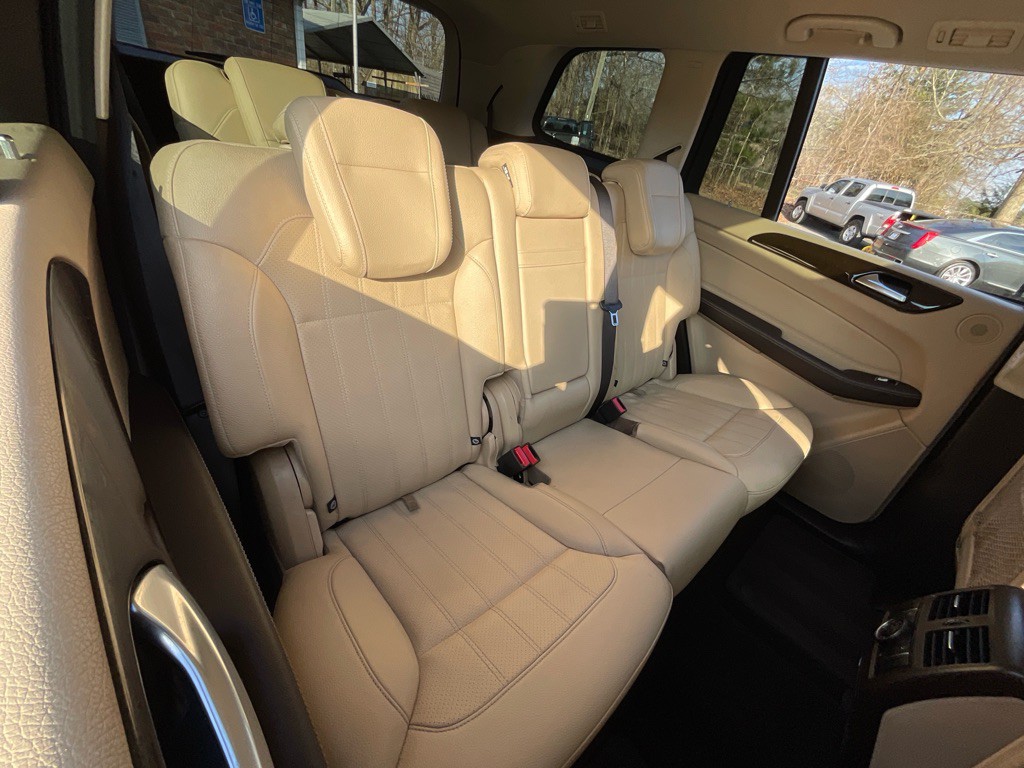 2017 Mercedes-Benz GLS-Class Image 34