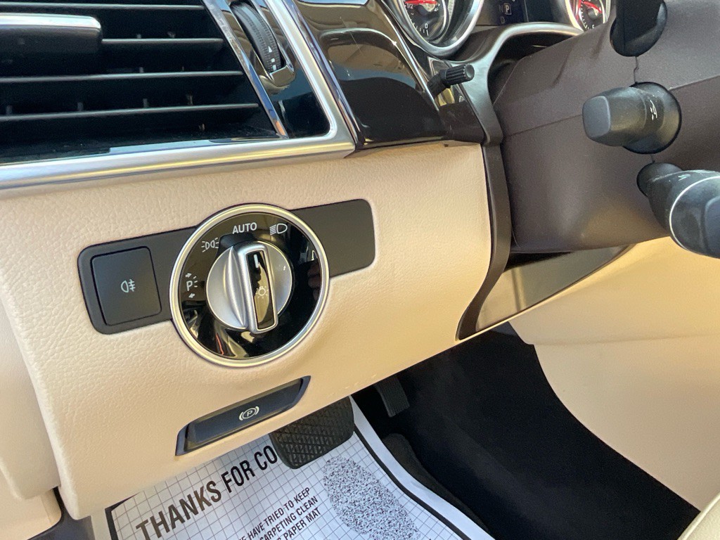 2017 Mercedes-Benz GLS-Class Image 46