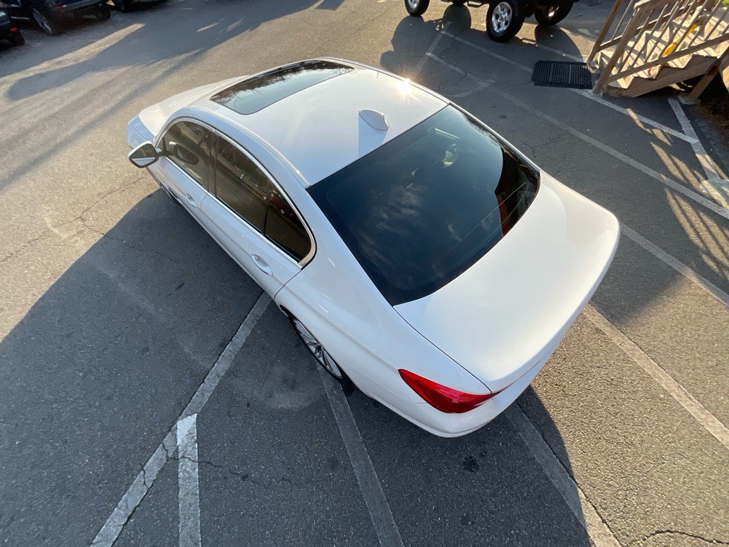 2017 BMW 5 Series Image 10