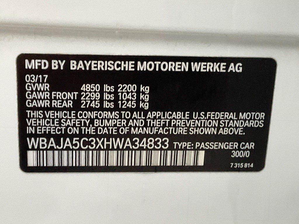 2017 BMW 5 Series Image 47