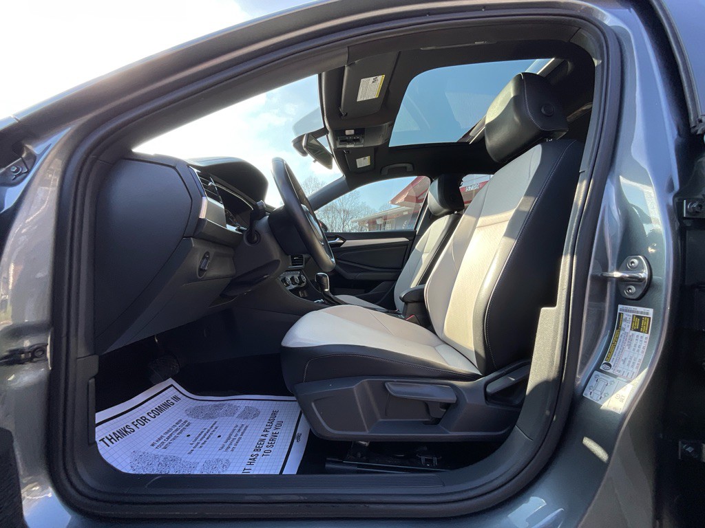 2019 Volkswagen Jetta Image 14